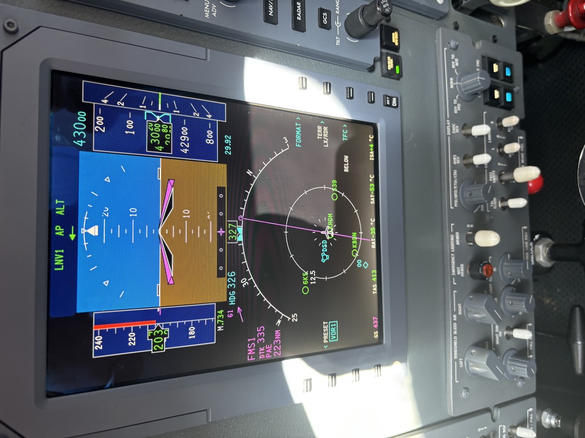 Rockwell Collins Proline 21 Primary Flight Display in a Citation cockpit